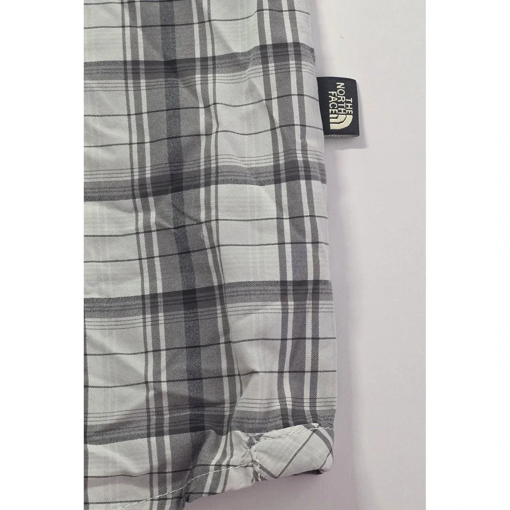 The‎ North Face Mens Button Front Shirt Gray Plaid Pocket Short Sleeve Vented L